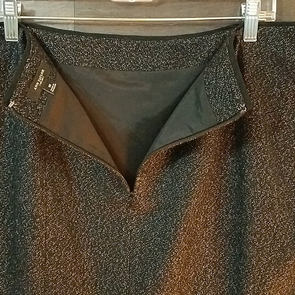 Ann Taylor skirt - Picture 5 of 7